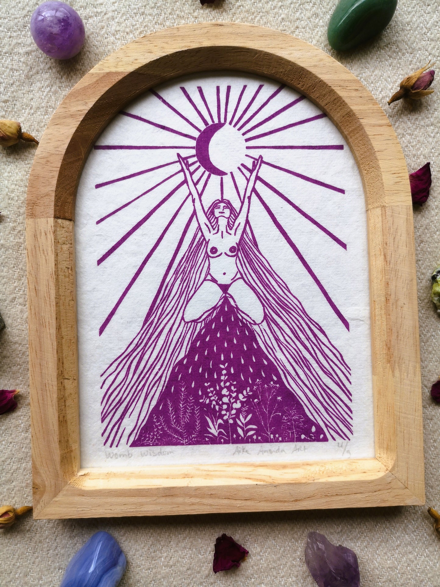 Womb Wisdom- met lijstje- roze