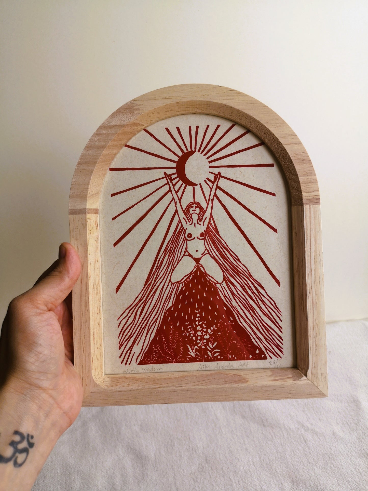 Womb Wisdom, feminine print, vrouwenprint, vrouwen kunst, menstruation art, cyclus kunst, moontime art. Divine feminine art.