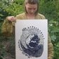 Be the Light- donkerblauw A2- 33% naar Plant een olijfboom