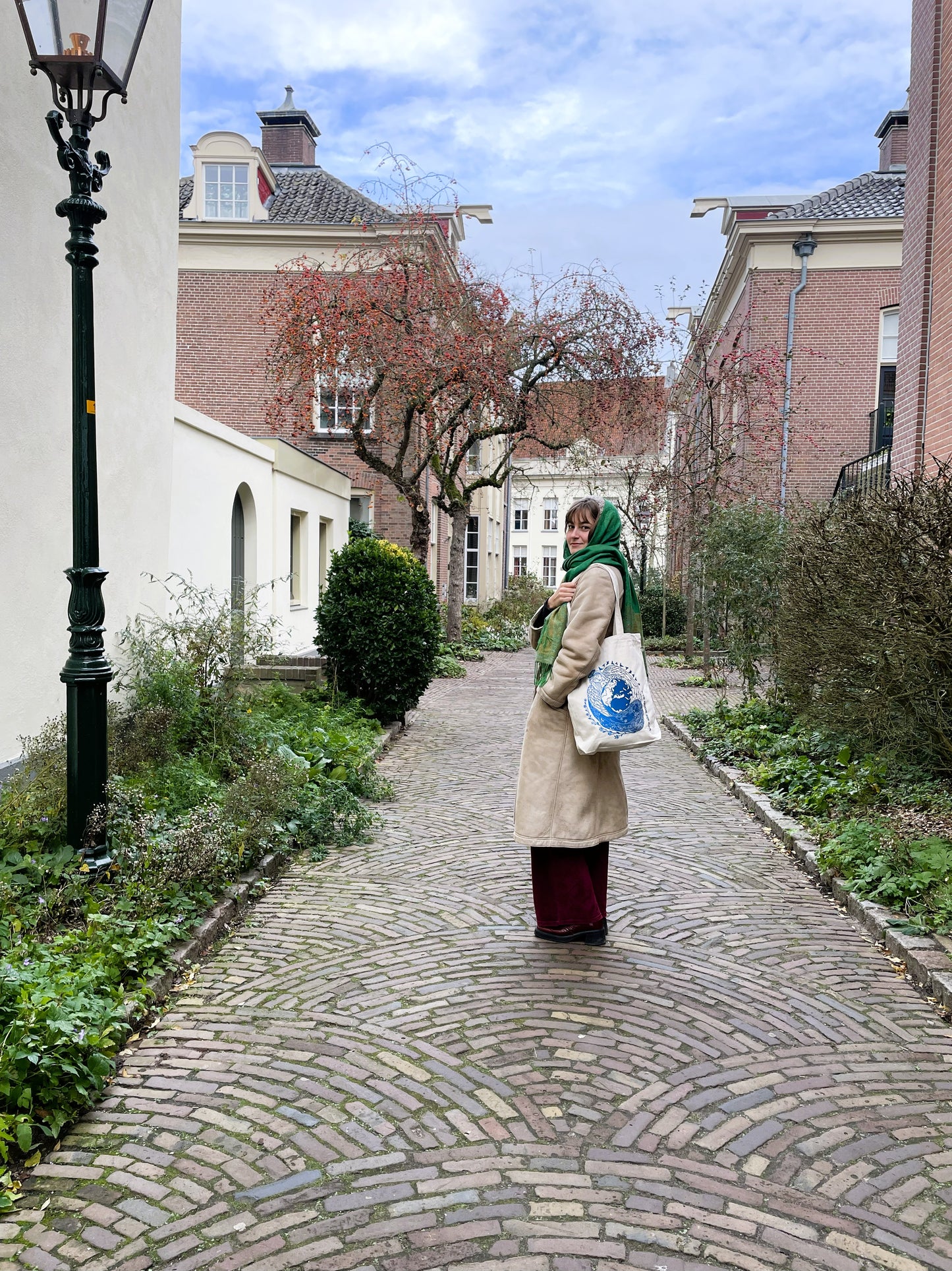 Vredesprint- Amsterdam Rotterdam Den Haag Utrecht Zutphen Deventer Amersfoort Apeldoorn Arnhem Breda Nijmegen Hilversum Haarlem- Aike Ananda Art